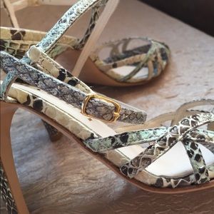 Claudia Ciuti strappy heels